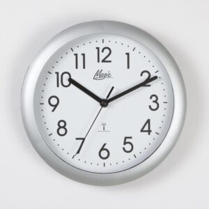 Atlanta 4490/19 Funk-Wanduhr Magic, Mineralglas, große arabische Ziffern Ø 25 cm