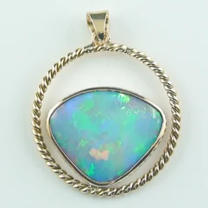 Opal Anhänger mit 3,04 ct White Opal in 18k 750er Gold gefasst
