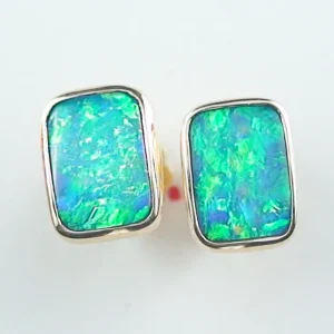 750er Gelbgold  Opal Ohrstecker mit 0,62 ct. + 0,75 ct. Black Crystal Opalen