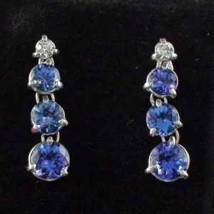 Konfigurator: Ohrstecker mit Tansanit – Meisterhaft in Handarbeit