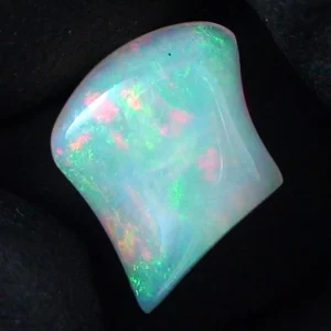 3,67 ct. Crystal Opal aus Brasilien – Farbvielfalt in Multicolor
