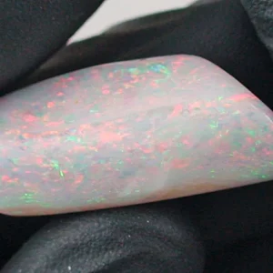 49,25 ct. Boulder Opal aus Australien – Beeindruckendes Farbspiel und Investment-Potential