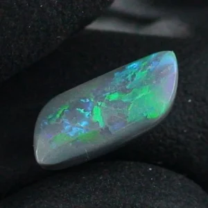 1,54 ct Semi Black Opal Lightning Ridge Australien Opalstein Edelstein
