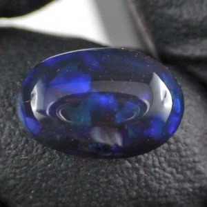 2,99 ct Black Opal  Vollopal Lightning Ridge