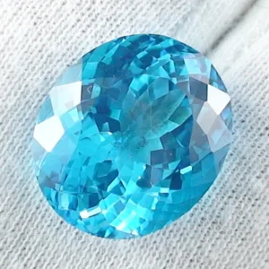 21,05 ct Blautopas Swiss Blue Oval Schliff Topas Edelstein