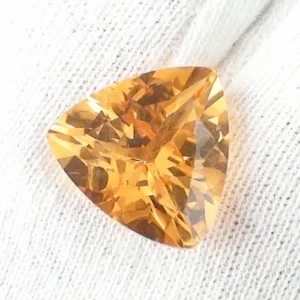 7,98 ct. Citrin Gelber Edelstein Triangular Cut