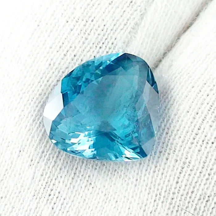 ES00691 1 tripple a topaz london blue drop cut top edelsteine sicher online kaufen