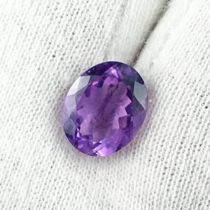 Violetter Amethyst 3,14 ct  Oval Portuguese Cut