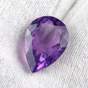 Violetter Amethyst 5,86 ct Pear Cut
