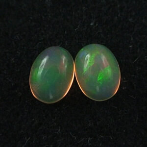 Multicolor Welo Opal Pärchen 0,88 u. 0,79 ct f. Opal Ohrstecker Ohrringe