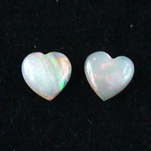 Herzform White Opal Pärchen aus Coober Pedy 0,88 ct. + 0,83 ct.