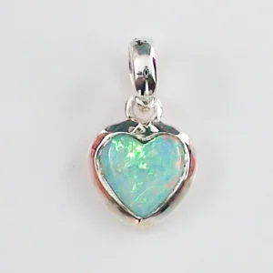925 Sterling Silber Anhänger mit 1,02 ct. White Opal Herz – Handgefertigter Silberanhänger mit White Opal aus Coober Pedy