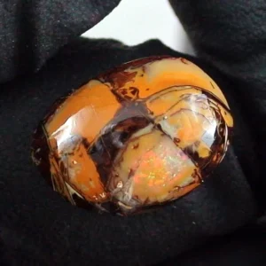 3,80 ct Koroit Boulder Opal Multicolor