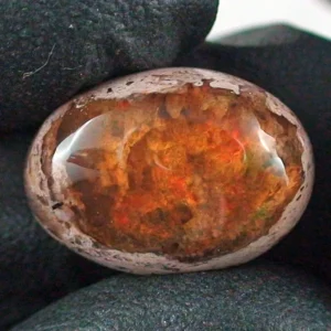 10,43 ct Feuer Opal, Multicolor Edelstein aus Mexiko