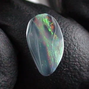0,89 ct. Lightning Ridge Semi Black Picture Opal Vollopal Australien