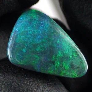 3,12 ct Black Opal  Vollopal Lightning Ridge