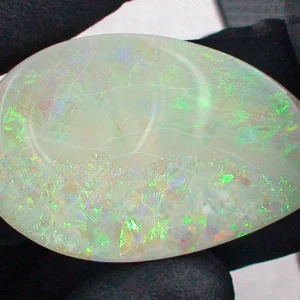 34,92 ct White Opal Multicolor Edelstein Lightning Ridge Australien