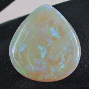 3,38 ct White Opal Edelstein Lightning Ridge Australien
