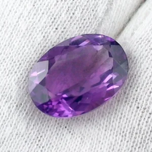 Violetter Amethyst 6,60 ct  Oval Portuguese Cut