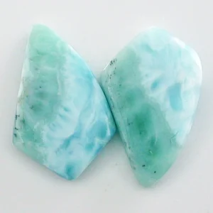 7,83 + 8,14 ct. Larimar Edelstein Pärchen für Ohrstecker / Ohrhänger