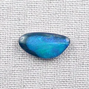 Blauer 3,36 ct Lightning Ridge Black Opal Blauer Vollopal Australien