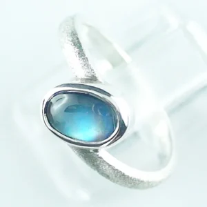 935er Silberring mit 1,46 ct. blauen Mondstein