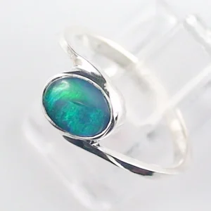 935er Opal Ring mit 0,84 ct. Blau Türkis Grüner Crystal Opal