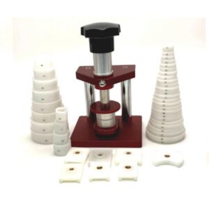 Pressstock mit 32 Delrin-Einsätzen