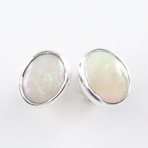 White Opal Ohrstecker 0,86 ct. + 0,87 ct. aus 935er Silber