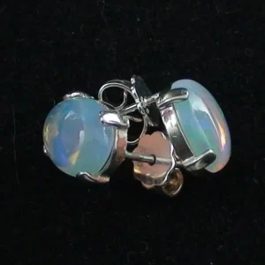 Welo Opal Ohrstecker 1,66 ct. + 1,33 ct. aus 925er Sterling Silber Ohrringe
