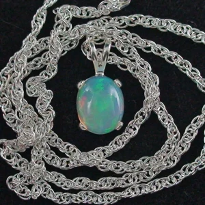 925er Sterling Silber Opalanhänger mit Welo Opal (1,50 ct) aus Australien inkl. Silberkette