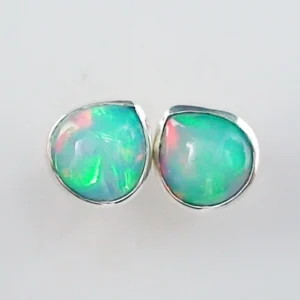Welo Opal Ohrstecker 1,88 ct. + 1,80 ct. aus 935er Silber