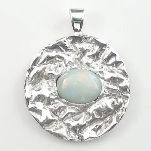 935 Silber Anhänger mit 1,03 ct. White Opal – Eleganter Designer-Anhänger mit White Opal aus Lightning Ridge