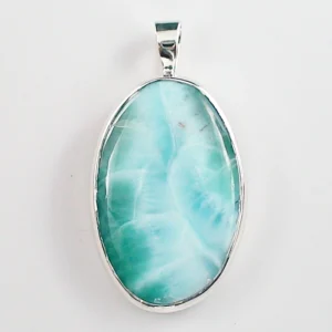 935 Silber Anhänger mit 19,30 ct. Larimar – Handgefertigter Silberanhänger mit karibischem Larimar
