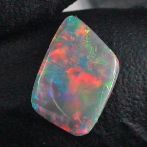 1,83 ct Semi Black Opal Lightning Ridge Australien Opalstein Edelstein