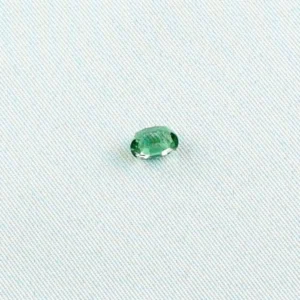 1,30 ct Turmalin Grüner Verdelith Ovalschliff Edelstein Schmuckstein