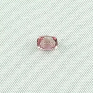 0,90 ct Turmalin Pinker Tourmalin Kissenschliff Schmuckstein