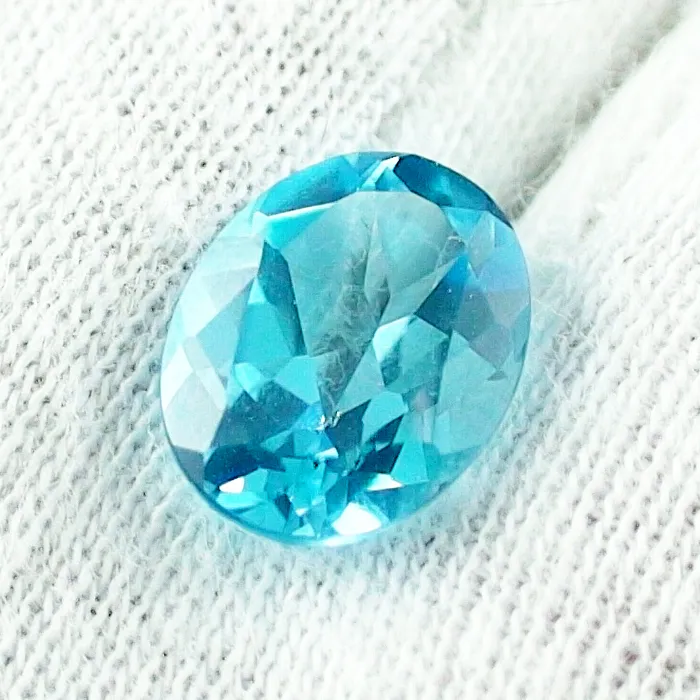 ES00526 1 blautopas in swiss blue top topaz edelsteine sicher online bestellen