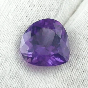 Violetter Amethyst 7,73 ct Pear Cut