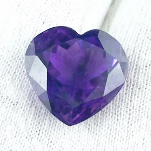 11,07 ct. AAA Amethyst im Herzschliff
