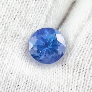 1,08 ct Tansanit Rund Brillant VVSI Blau Violett