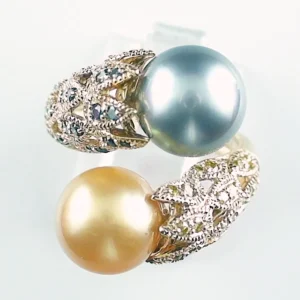 9k Gelbgold-Ring mit Tahiti-Perle, Südsee-Perle und farbigen Diamanten – Außergewöhnliches Design mit 0,429 ct Diamanten aus Afrika