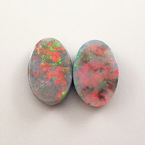 2,61 ct. Semi Black Opal Pärchen aus Allan Rise - Coober Pedy - Multicolor Opalsteine