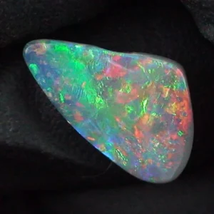 Multicolor 2,16 ct Black Crystal Opal Vollopal aus Lightning Ridge