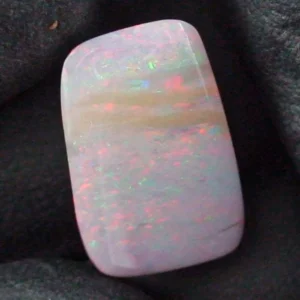 8,32 ct. Boulder Opal aus Australien – Lebendiges Multicolor-Farbspiel