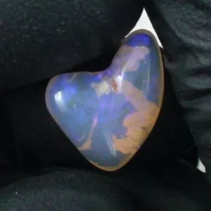 6,12 ct Black Crystal Opal Vollopal