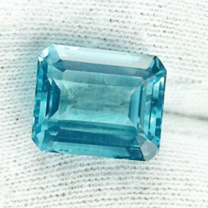 6,70 ct Blautopas London Blue Octagon Schliff Topas Edelstein