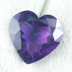 12,77 ct. AAA Amethyst im Herzschliff