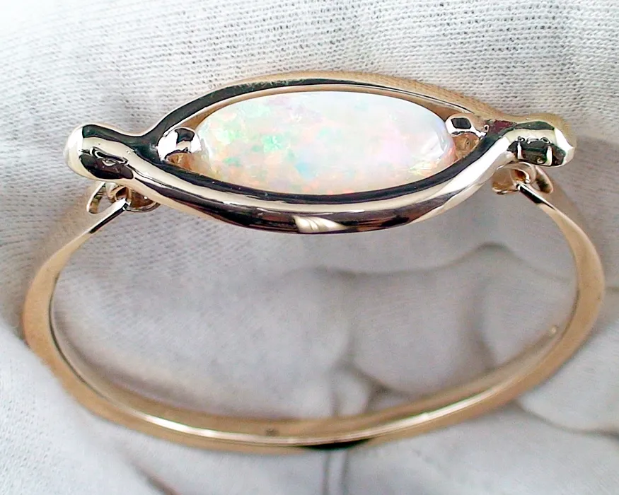 IKA0009 1 14k gelbgold armreif mit white opal opalschmuck sicher online bestellen