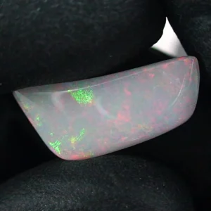 4,44 ct White Opal Multicolor Edelstein Lightning Ridge Australien